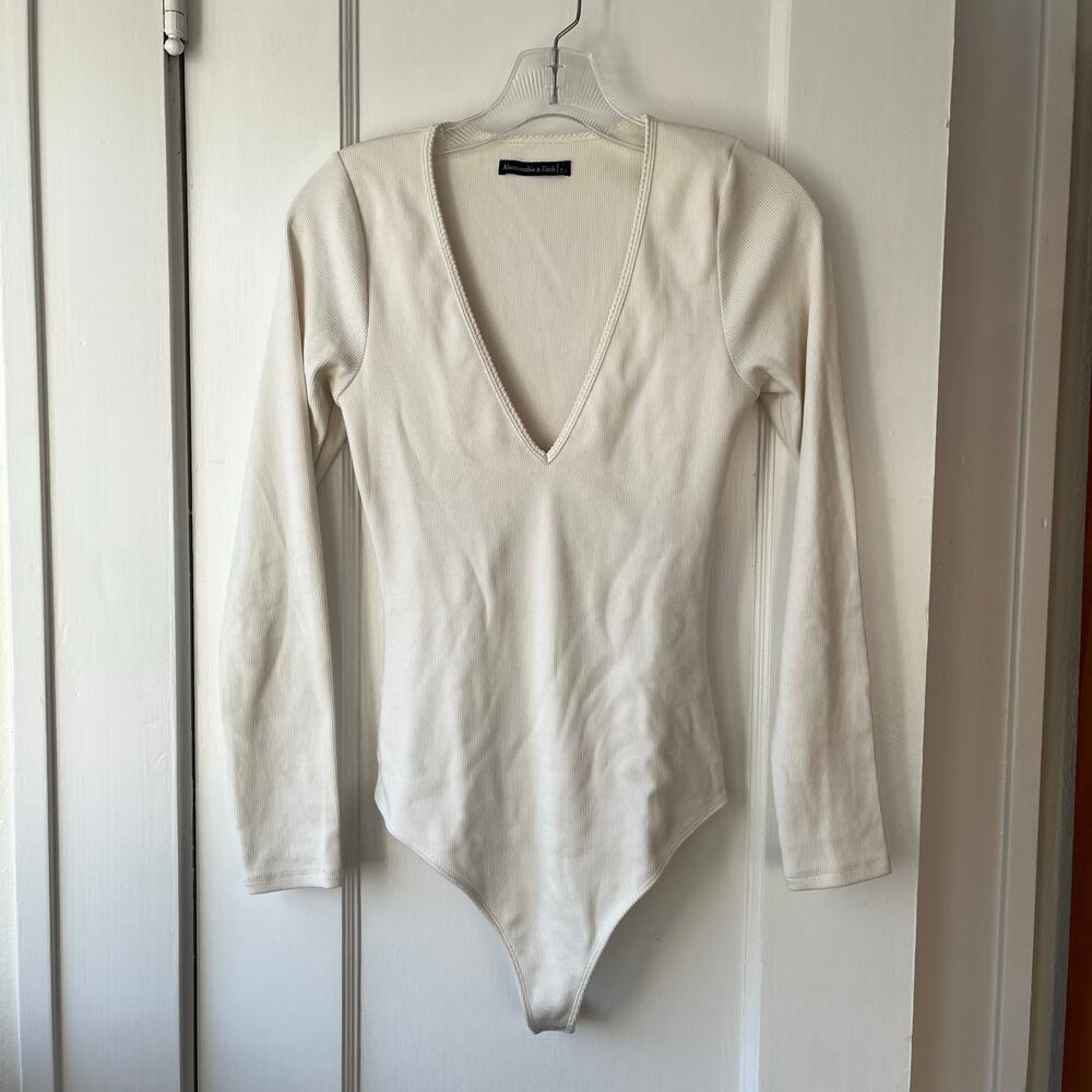 A&F White Ribbed Long Sleeve V-Neck Bodysuit